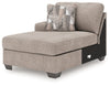 Newellen Super Chaise