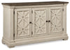 Bolanburg Dining Set